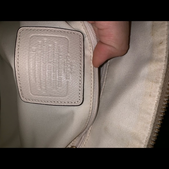 White and Cream Coach purse/satchel - Picture 6 of 7